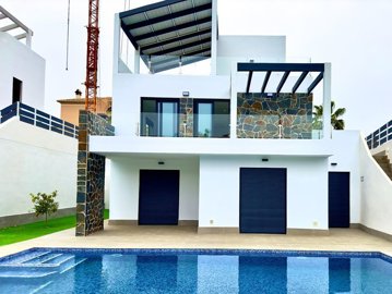 Exterior 1