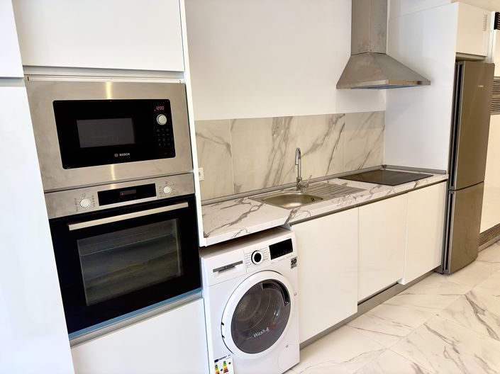 Image No.19-4 Bed House/Villa for sale