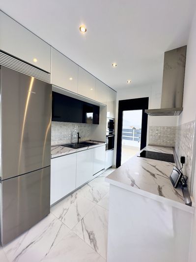 Image No.20-4 Bed House/Villa for sale