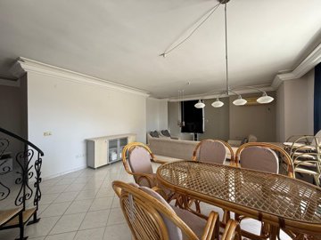 Interior 1