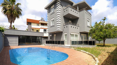 Exterior 1