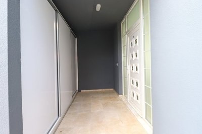 Exterior 10