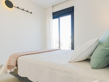 Interior 5