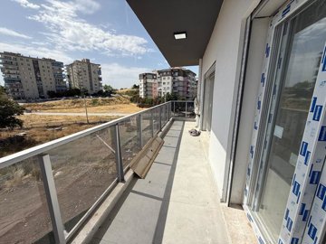 Interior 7
