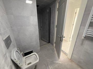 Interior 10