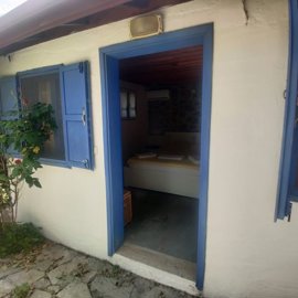 Exterior 12