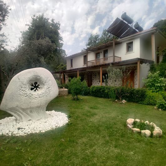 Image No.1-6 Bed House/Villa for sale