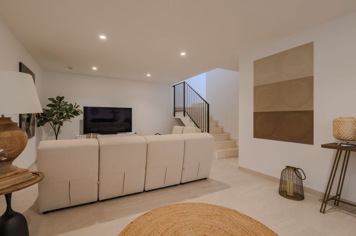 Image No.16-2 Bed House/Villa for sale