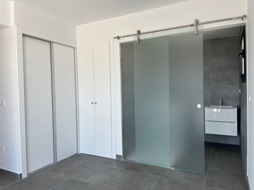 Interior 7
