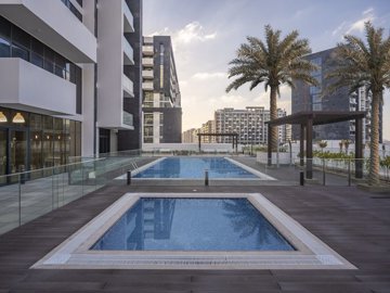 Exterior 13