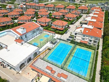 Exterior 13