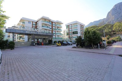Exterior 2