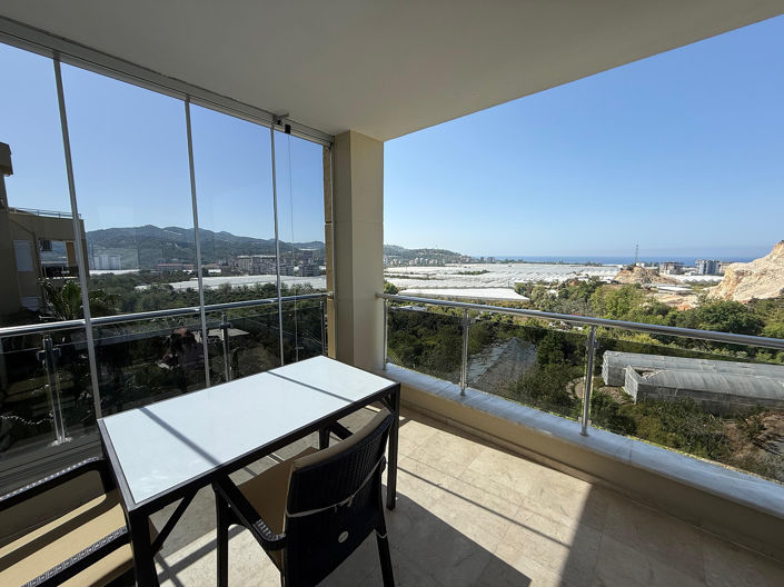 Image No.24-4 Bed Apartment for sale