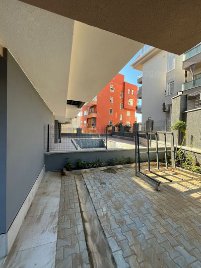 Image No.8-2 Bed Apartment for sale