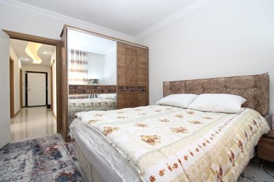 Interior 7