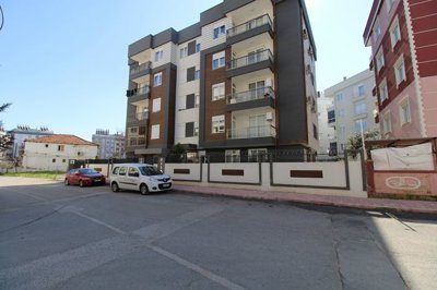 Exterior 3