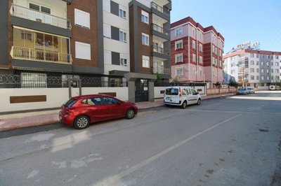 Exterior 4