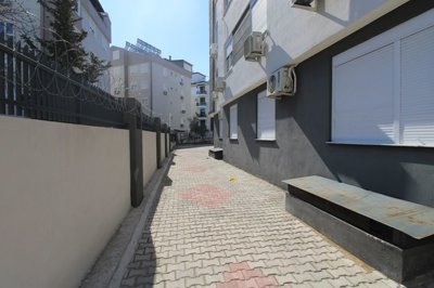 Exterior 5