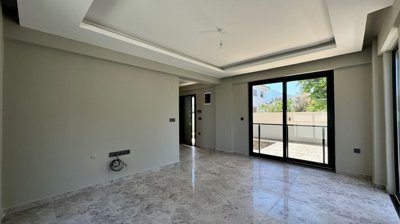 Interior 2