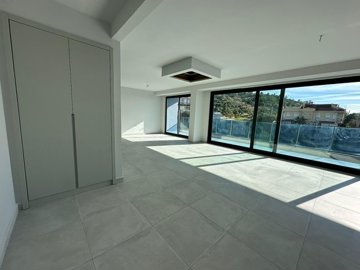 Interior 1