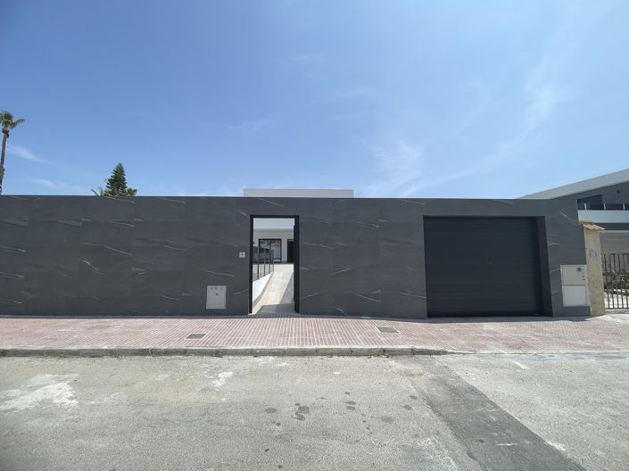 Image No.23-4 Bed House/Villa for sale