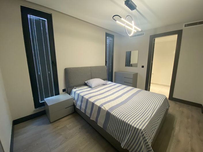 Image No.24-5 Bed House/Villa for sale