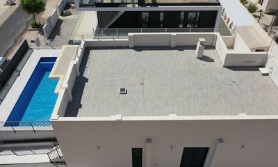 Exterior 8