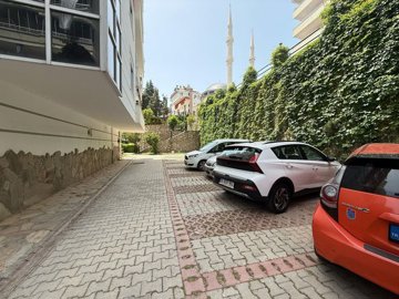 Exterior 14