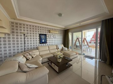 Interior 2
