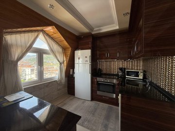 Interior 5