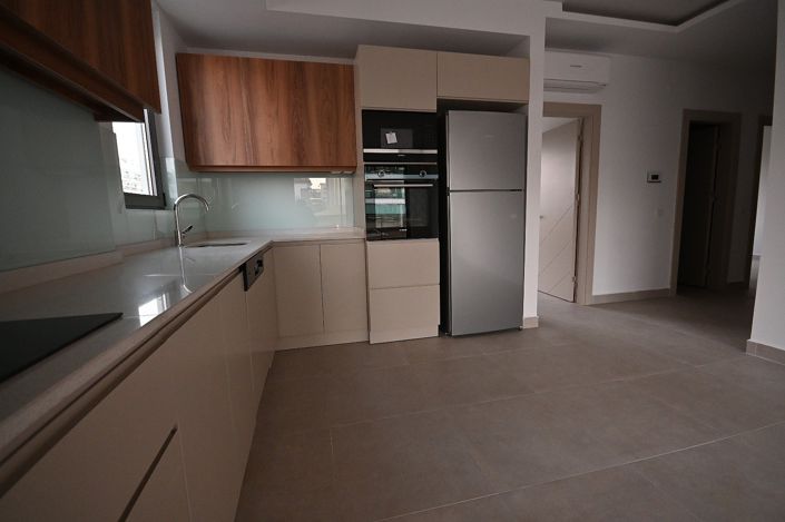 Image No.21-2 Bed Apartment for sale