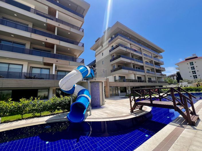 Image No.9-4 Bed Apartment for sale