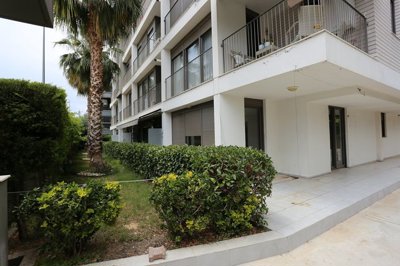 Exterior 3