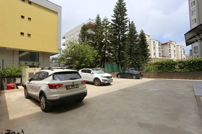 Exterior 5