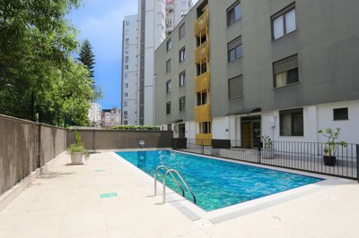 Exterior 6