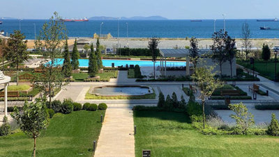 Exterior 14