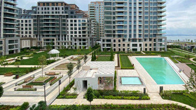 Exterior 10