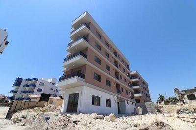 Exterior 1