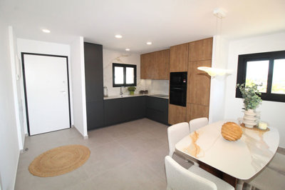Interior 4