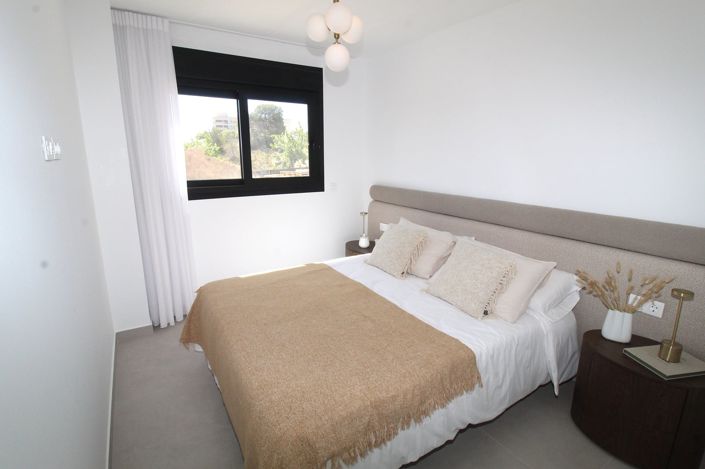 Image No.12-2 Bed Apartment for sale