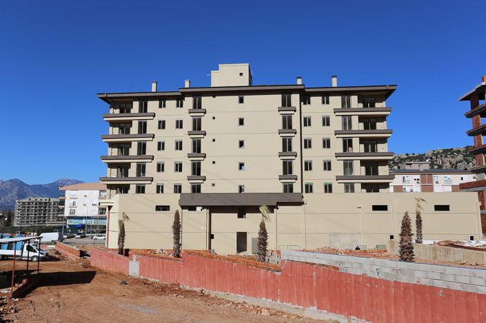 Image No.39-3 Bed Apartment for sale