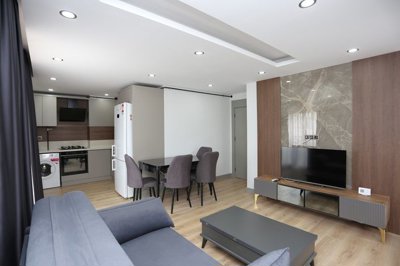 Interior 3