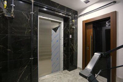Exterior 9