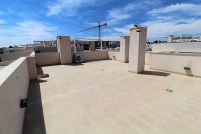 Exterior 11