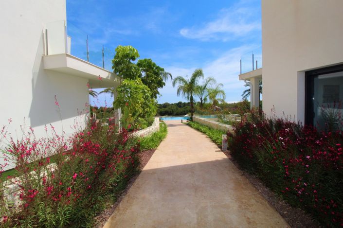 Image No.13-3 Bed Apartment for sale