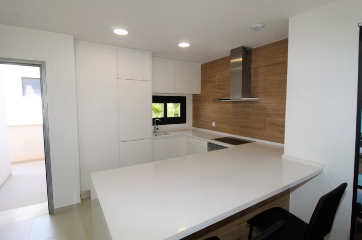 Image No.31-3 Bed Apartment for sale