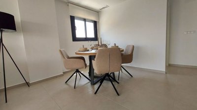 Interior 4