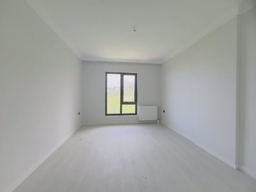 Interior 6