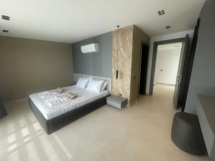 Image No.23-4 Bed House/Villa for sale