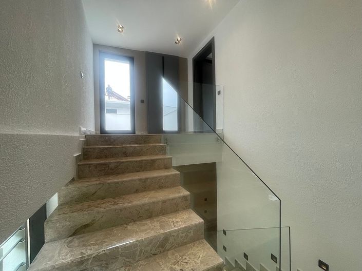 Image No.36-4 Bed House/Villa for sale